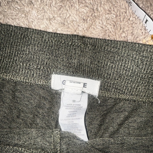 Garage green joggers size medium - Picture 3 of 6
